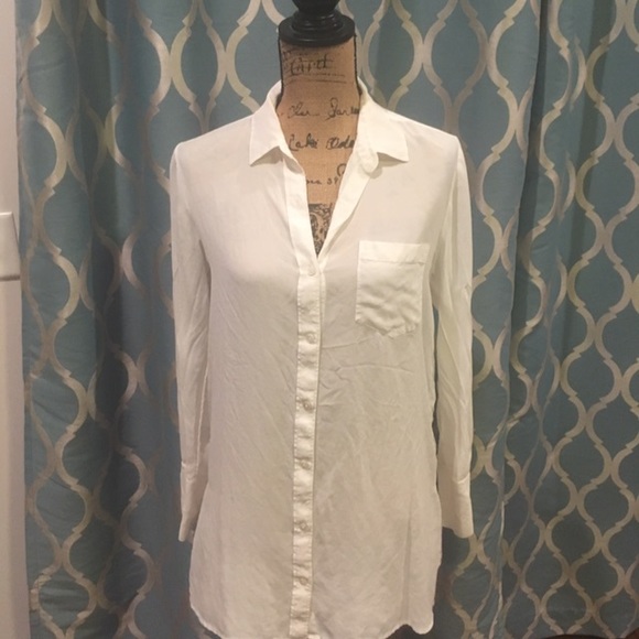 Banana Republic Tops - banana republic silk tunic